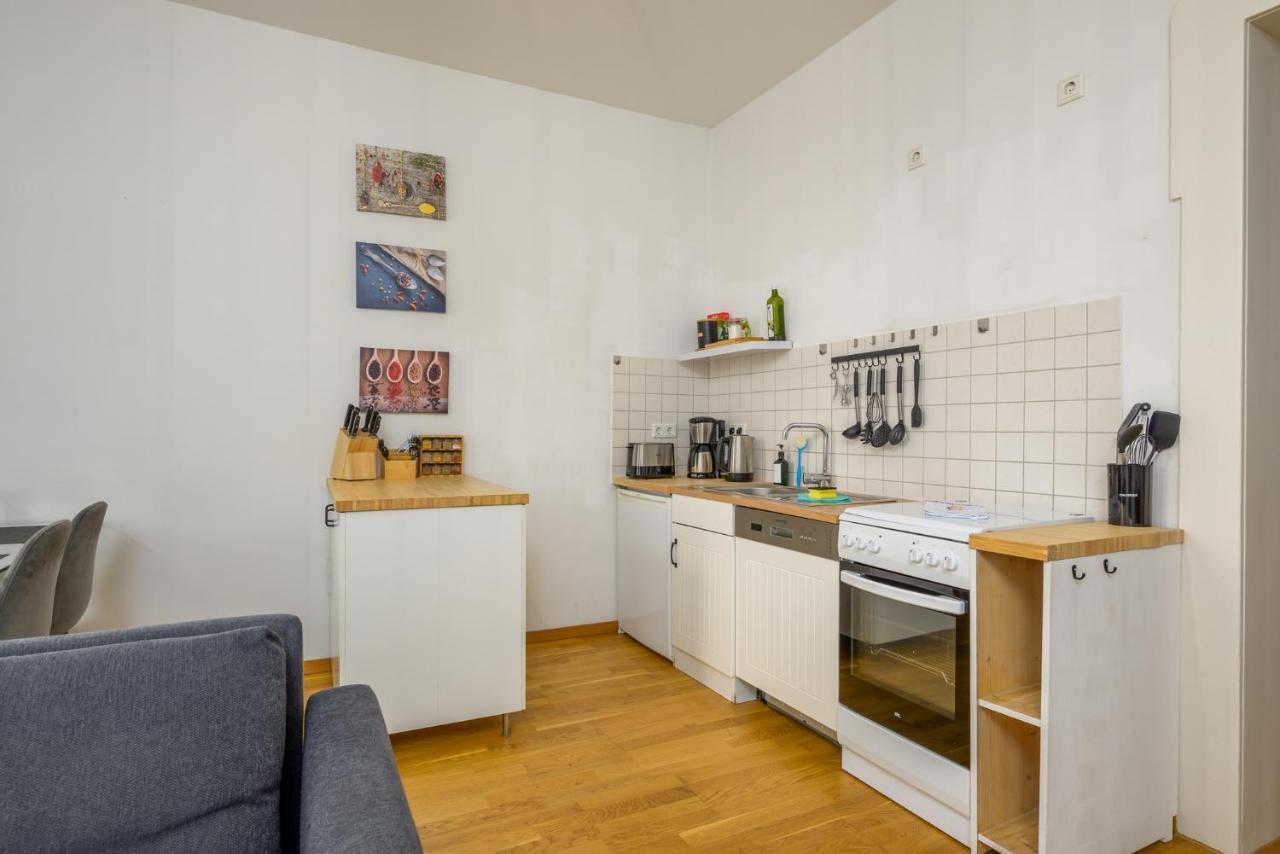 Arbio I Retro Apart Near Leipzig Hauptbahnhof Bagian luar foto