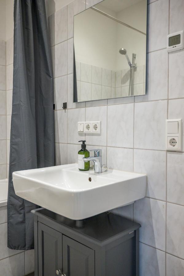 Arbio I Retro Apart Near Leipzig Hauptbahnhof Bagian luar foto